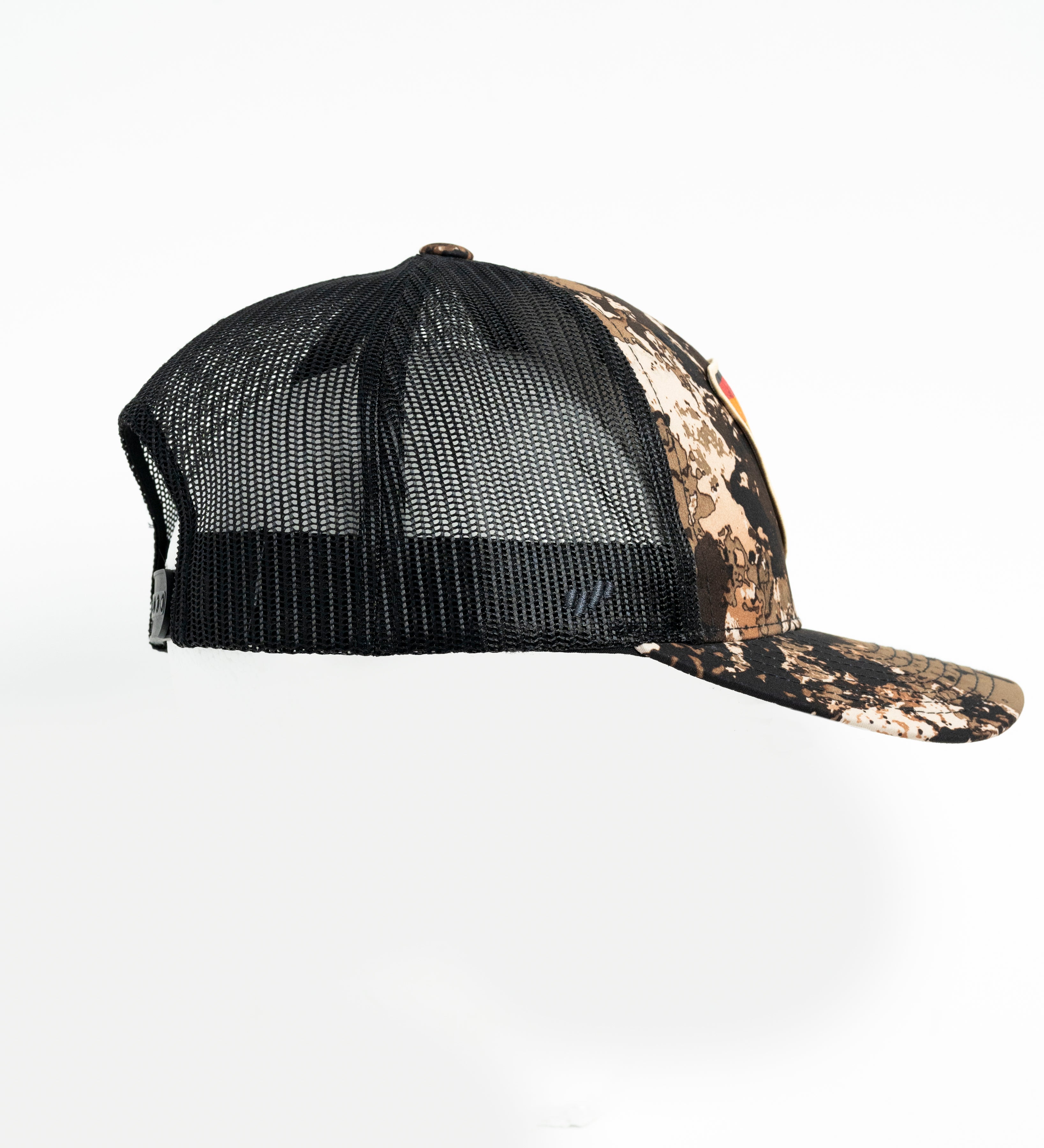 Casquette camouflage avec écusson chasseur avec chien