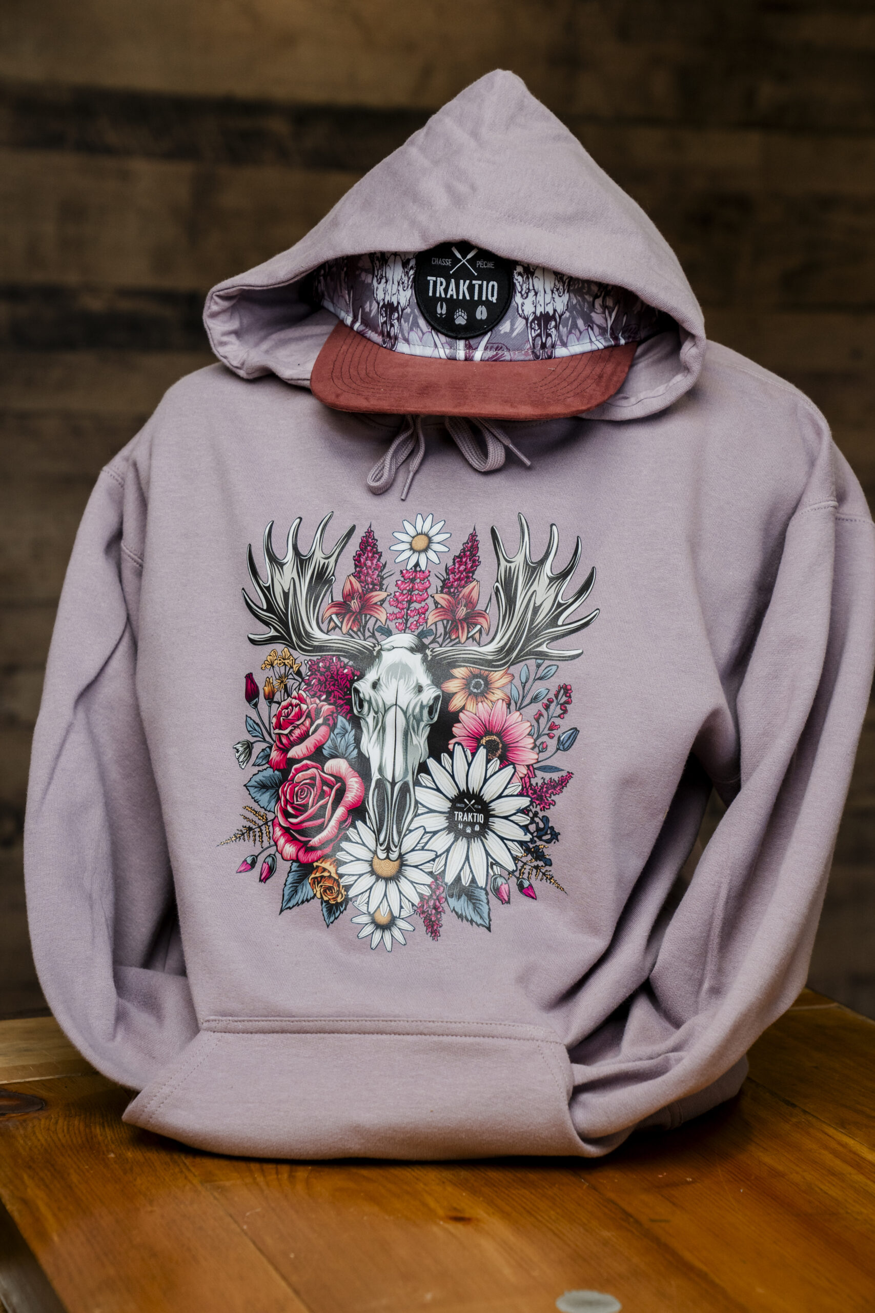Molleton à capuchon logo Crâne orignal et fleurs